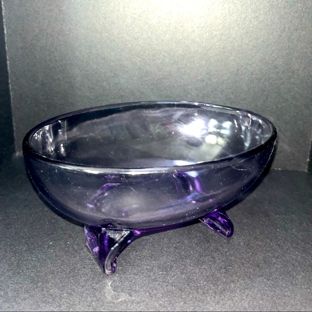 Uranium glass dish